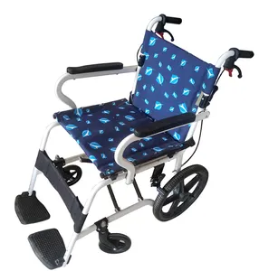 Kursi roda kustom perawatan rumah warna-warni kursi roda Manual pasien anak-anak dewasa lipat ringan