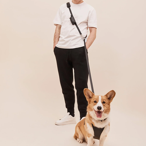 حبل للكلاب مخصص عالي الجودة جلد نباتي قابل للنقل وسادة كتف حرة اليدين للكلاب 2 - Product Image 4