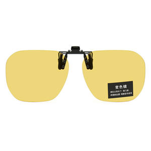 Lunettes de soleil polarisées à clipser 105 pour hommes, monture métallique, verres TAC, protection UV400, design carré, pour la conduite et les activités de plein air - Product Image 2