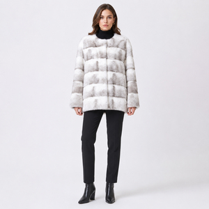 Abrigo de Piel de Visón Cruzado, Color Blanco Plateado, Chaqueta de Invierno con Paneles Horizontales de Piel Auténtica para Mujer, Prenda Exterior Elegante - Product Image 2