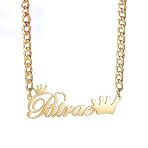 สร้อยคอจี้รูปหัวใจประดับเพชรพร้อมจี้รูปหัวใจ - Product Image 4