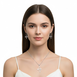 Ensemble de colliers pendentifs Flèche de Cupidon en acier inoxydable, design géométrique, bijoux à porter au quotidien, cadeau - Product Image 2