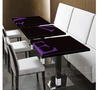 Fabrikpreis Hygienische Mineralwerkstoff-Marmor-Restauranttische Schwarzer Fast-Food-Esstisch mit Stühlen