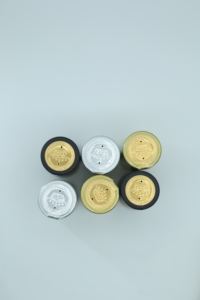 Capsule Termoretraibili per Vino, Tappi per Bottiglie di Vino per Uso Professionale e Domestico, Personalizzazione in PVC Accettata, Superficie Opaca Rosso Orientale - Product Image 2