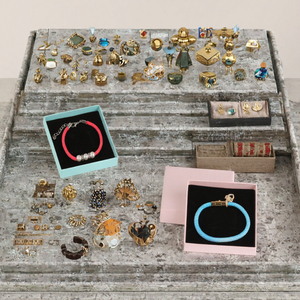 Multi‑Color Square Cardboard <b>Jewelry</b> Gift Box <b>Velvet</b> Inner Tray for Bracelet Ring Earring Custom Paper <b>Jewelry</b> Packaging <b>Boxes</b> - Product Image 3