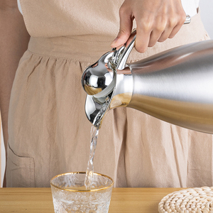 <strong>2</strong> <strong>Litre</strong> <strong>Stainless</strong> <strong>Steel</strong> Vacuum Insulated Flask Thermal Flask with Hot and Cold Performance Insulated Coffee Thermos <strong>Bottle</strong> - Product Image 2