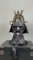 Casque de samouraï avec un crests doré unique, casque portable parfait pour le cosplay, la collection et l'exposition à domicile