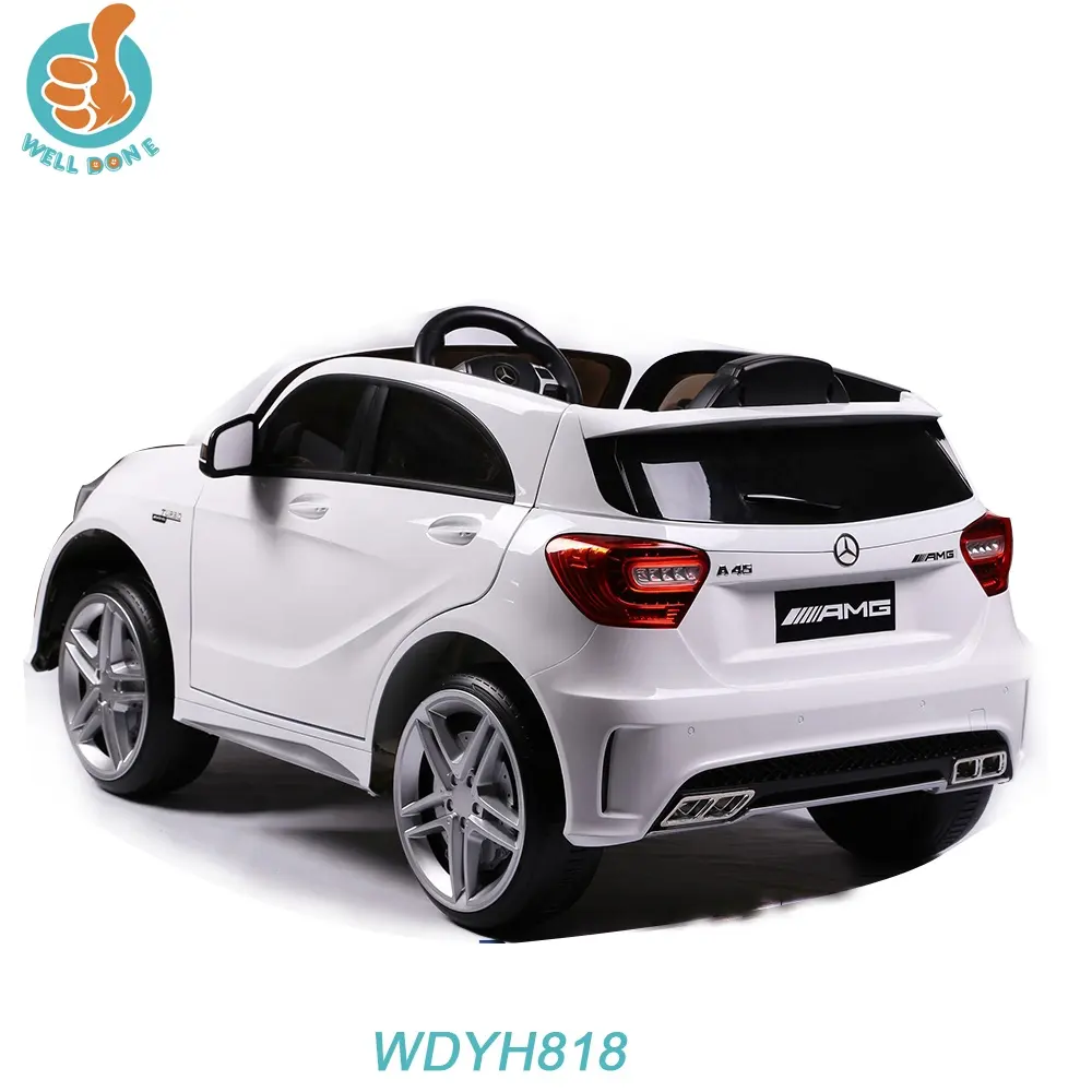 WDYH818 lisans araba Mercedes Benz A45 AMG çocuklar yarış araba oyunları, kauçuk oyuncak İki kapı açık