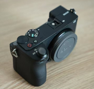 กล้อง Sony A6700 26MP 4K บันทึกวิดีโอได้ พร้อมใช้งานในสภาพดีเยี่ยม รุ่น Alpha A6700 เมาท์ E - Product Image 5