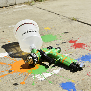 <span class=keywords><strong>Pistolet</strong></span> de <span class=keywords><strong>peinture</strong></span> ROKO 6000 Ultra <span class=keywords><strong>Professionnel</strong></span> 1,3 mm RP à alimentation par gravité en aluminium, largeur de trajectoire 300 mm, pour la réparation automobile - Product Image 1