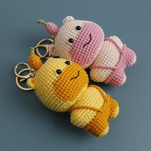 Lindo Llavero <span class=keywords><strong>de</strong></span> <span class=keywords><strong>Hipopótamo</strong></span> Tejido a Crochet, Mini Amigurumi, Colgante <span class=keywords><strong>de</strong></span> Ganchillo para Accesorios <span class=keywords><strong>de</strong></span> Bolsa - Product Image 3