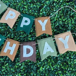 Guirlande en feutre Joyeux Anniversaire de haute qualité en gros d'usine - Bannière de drapeaux colorés pour la décoration de baby shower, de mariage et d'anniversaire - Product Image 3