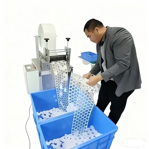 เครื่องไดคัทแบบไดคัทแบบโรตารี่ไดคัทแบบกระดาษทิชชู่ทรงสี่เหลี่ยมเครื่องไดคัทหมวกทางการแพทย์เครื่องเจาะรูกลม - Product Image 6