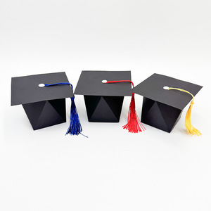 Boîte cadeau pliable en forme de toque de doctorat pour la cérémonie de remise des diplômes, vente en gros, pour vêtements et bonbons - Product Image 3