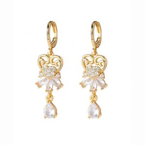 เครื่องประดับหูทองแดงสุดหรูของมาชิกะต่างหูทรงยาวสไตล์ยุโรปอเมริกันพร้อมตัวล็อคหูรูปหัวใจฝังเพทายสีขาว - Product Image 6