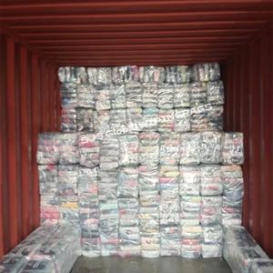 ผ้าเช็ดทำความสะอาดทำจากผ้าฝ้ายสี 100% แบบดูดซับได้ดี ตัดเป็นชิ้นสำหรับงานอุตสาหกรรม - Product Image 1