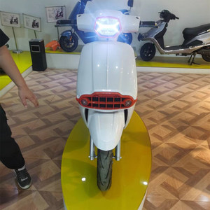 Motocicleta Urbana EEC Más Vendida, Motocicleta Eléctrica con Batería de 3000W y 72V - Product Image 1