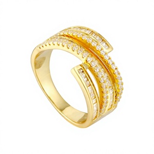 UM Jewelry Elegant Luxurious Platinum Plated <b>Cluster</b> Zircon <b>Crystal</b> Ring for Women-Trendy Engagement & Wedding - Product Image 1