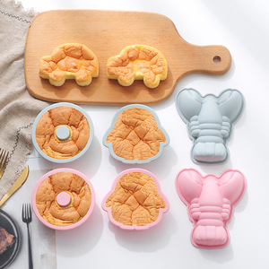แม่พิมพ์<span class=keywords><strong>เค้ก</strong></span>ซิลิโคนลายการ์ตูน4นิ้วถาดอบขนมแบบ DIY น่ารักสำหรับอุปกรณ์ทำช็อคโกแลตของหวานสำหรับวัน<span class=keywords><strong>เกิด</strong></span>และคริสต์มาส - Product Image 4