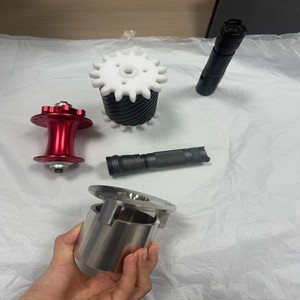 Service OEM, fabrication sur mesure, pièces en aluminium, acier, PEEK, plastique, pièces CNC, pièces tournées CNC pour la production de prototypes - Product Image 1
