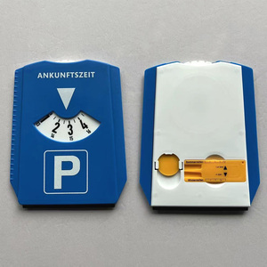 Disco di Parcheggio Multifunzione in Plastica con Misuratore di Profondità del Battistrada, Raschietto per Ghiaccio per Auto Europee, Spatola per Vetri - Product Image 1