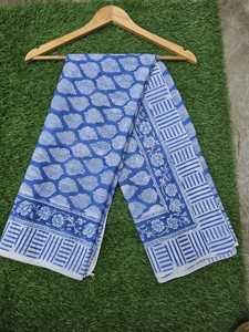 Sarong en coton artisanal imprimé à la main, motif ethnique, léger et doux, idéal pour la plage et les tenues de villégiature - Product Image 5