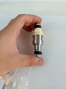Fuel Injector Nozzle Inp-051 for Mitsubishi <strong>Mighty</strong> <strong>Max</strong> Pajero Galant V6 Montero Dodge Colt Raider Ram 50 Mirage Eagle 3.0l Inp05 - Product Image 1