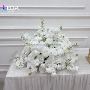 ลูกบอลดอกไม้ประดิษฐ์ LEDA Custom 50 ดอก กุหลาบขาวผสมผสาน สำหรับตกแต่งโต๊ะงานแต่งงาน ของประดับตกแต่งงานแต่งงาน - Product Image 1