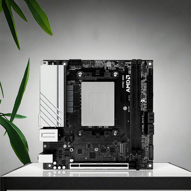 NAS Mainboard AMD Ry-zen 9 7940HS/8945HS R7-7840HS ES 2xNVMe 4xSATA3.0 PCIEx8 2xDDR5 2x2.5G LAN Gaming 17x17 ITX Firewall Board