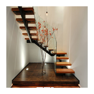 <span class=keywords><strong>Escalera</strong></span> recta de <span class=keywords><strong>madera</strong></span> interior de villa moderna con <span class=keywords><strong>escalera</strong></span> de <span class=keywords><strong>madera</strong></span> <span class=keywords><strong>suspendida</strong></span> - Product Image 5