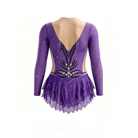Costume de gymnastique violet avec jupe en tulle superposée et embellissements en cristal pour spectacles sur scène