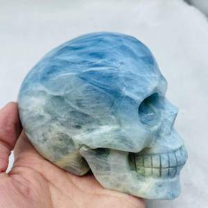 Décor à la maison En Gros Offre Spéciale Naturel <span class=keywords><strong>Bleu</strong></span> Aigue-Marine Cristal Crâne À La Main sculpté cristal Sculpture Aigue-Marine Cristal Crâne - Product Image 3