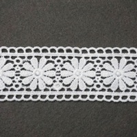 Usine Crochet Floral Couture Daisy Polyester Soie Petite Marguerite Soluble Dans L'eau Dentelle Garniture pour Robe De Mariée Vêtements