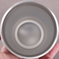 Meilleure vente : Tasse de voyage cylindrique intelligente en acier inoxydable 304 à double paroi, 20 oz, avec affichage de température, design moderne, idéale comme cadeau d'affaires