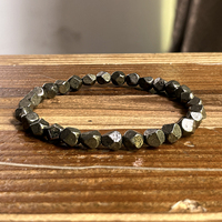 Bracelet fidget extensible en perles de pyrite véritable fait à la main Bracelet pépite de pyrite brute à facettes de 6mm pour la richesse et l'abondance