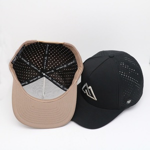 Gorra de Béisbol Deportiva Personalizada de 5 Paneles, Tela de Velour/Oxford, Impermeable, con Patrón Impreso y Logotipo Bordado en 3D - Product Image 3