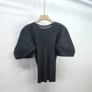 PY 2026 Comfortable Loose Fit Crew Neck Woven Miyake Pleated Batwing Sleeve Casual <b>Top</b> <b>Women's</b> 100% Polyester <b>Compressed</b> - Product Image 4