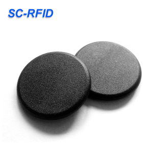 Étiquettes de lavage en stock d'usine, imperméables, résistantes à la chaleur, en matériau PPS, puce F08, 13,56 MHz, 125 kHz, communication RFID - Product Image 5