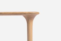 Table à manger en chêne massif moderne, bord brut, écologique, personnalisable, en promotion, à prix avantageux, pour l'intérieur