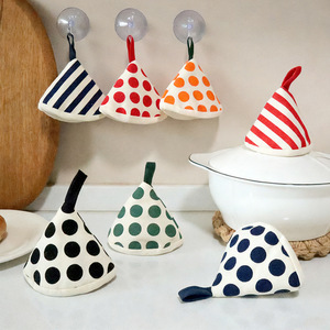 Mitaines de cuisine à pois de style japonais, doublure en coton, résistantes à la chaleur, avec poignée triangulaire, pour usage en cuisine - Product Image 4