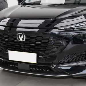 SUV Changan Uni-<span class=keywords><strong>K</strong></span> 2.0T Benzina 4 Ruote 2025 Nuovo Veicolo Usato dalla Cina - Product Image 3