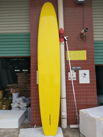 Nouvelle planche à pagaie gonflable bon marché personnalisée planche de surf de sauvetage planche à pagaie debout en fibre de verre sûre conçue planche de sauvetage de sauveteur