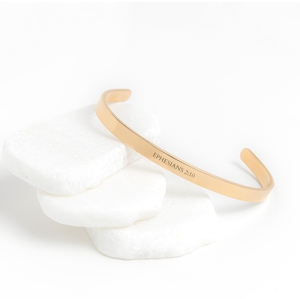 Brazalete grabado inspirador de acero inoxidable, pulsera con cita motivacional personalizada, brazalete de oro, pulsera con símbolo de respiración Om, joyería - Product Image 4