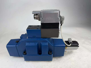 Vanne hydraulique directionnelle 4WR 4WRP 4WRPE 4WRP10EA63S-1X/G24Z4/M 811404720 4WRREH6VB40L-1X/G24K0/B5M - Product Image 1
