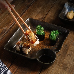 Assiette carrée en céramique pour raviolis, compatible micro-ondes, design minimaliste, avec compartiment pour vinaigre, vaisselle en porcelaine à la cendre d'os, pour l'exportation - Product Image 3