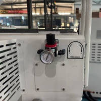 Machine CNC à bois à refroidissement par air avec broche et lame de scie, routeur CNC ATC 1330 pour la fabrication de portes, livraison rapide depuis Qingdao