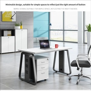 Table <span class=keywords><strong>de</strong></span> réunion compacte en bois <span class=keywords><strong>de</strong></span> style moderne en forme <span class=keywords><strong>de</strong></span> L avec tiroirs <span class=keywords><strong>de</strong></span> rangement, bureau modulaire pour employés - Product Image 4