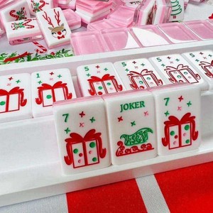 Juego de Mahjong Americano Navideño Rosa Moderno con Fichas con Temática Navideña para Fiestas - Product Image 6