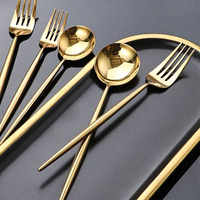 Ensemble de couverts en acier inoxydable 304 doré de style moderne, nouveau design, couteau et fourchette dorés, cadeau pour fête, ensemble de couteau et de fourchette