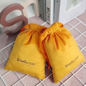 Custom Logo Luxury Soft Velvet Storage Bag for Candle Gift Craft Recyclable Feature - Product Image 2